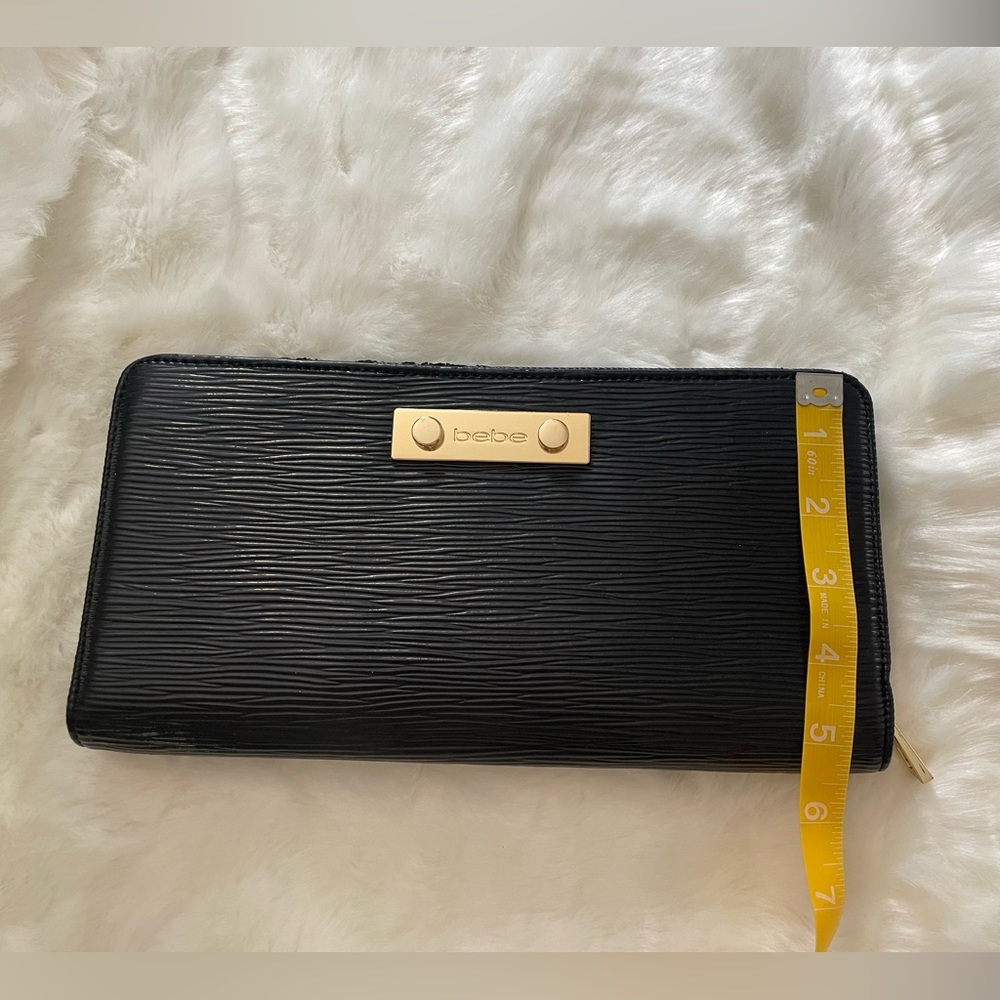 Black purse by bebe